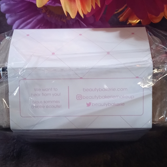 ❌❌SOLD❌❌BLENDING EGG BEAUTY SPONGES
BLENDING EGGS - Picture 5 of 8